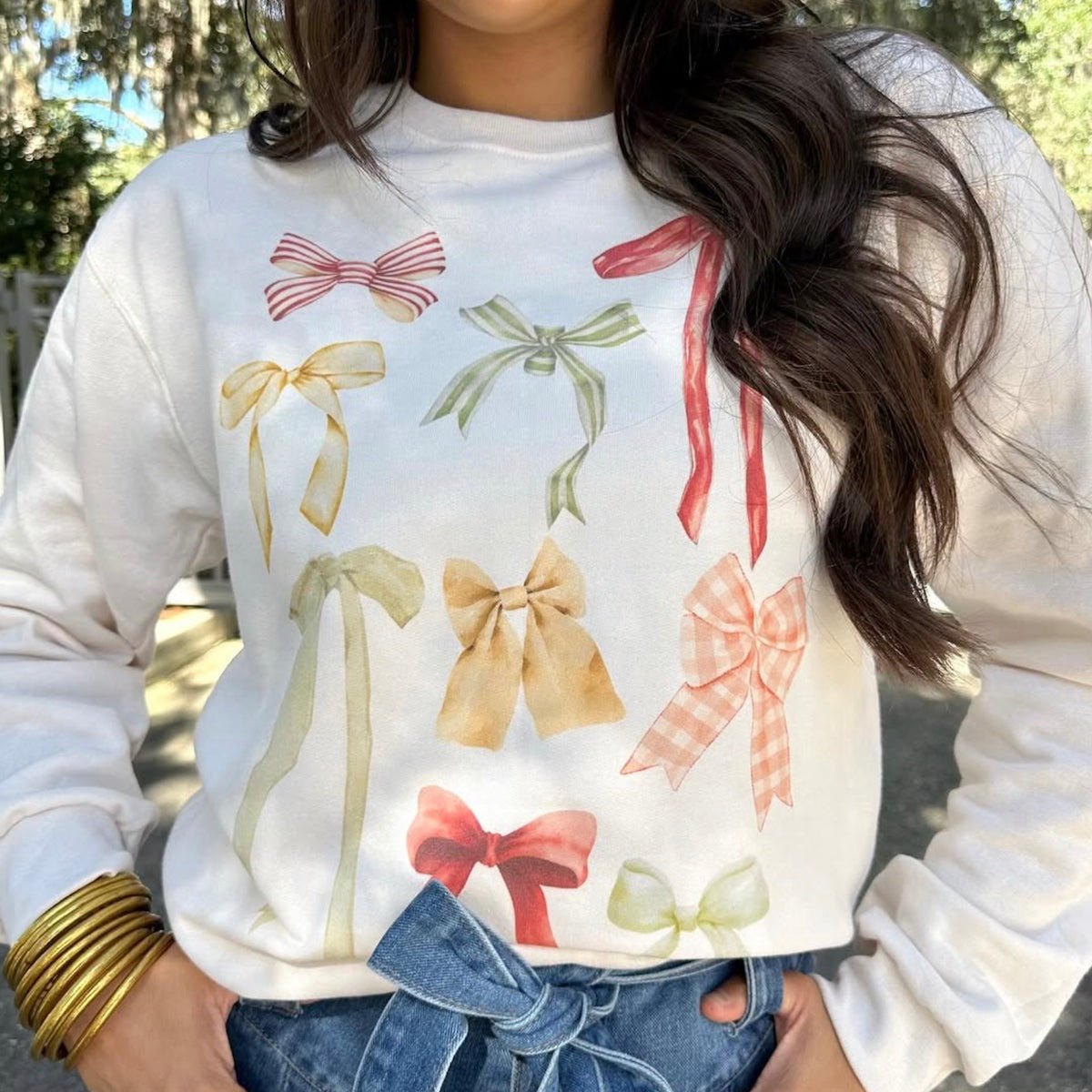 ‘Holiday Bow Show’ Crewneck Sweatshirt